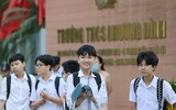 Thí sinh rạng rỡ sau 60 phút thi Ngoại ngữ